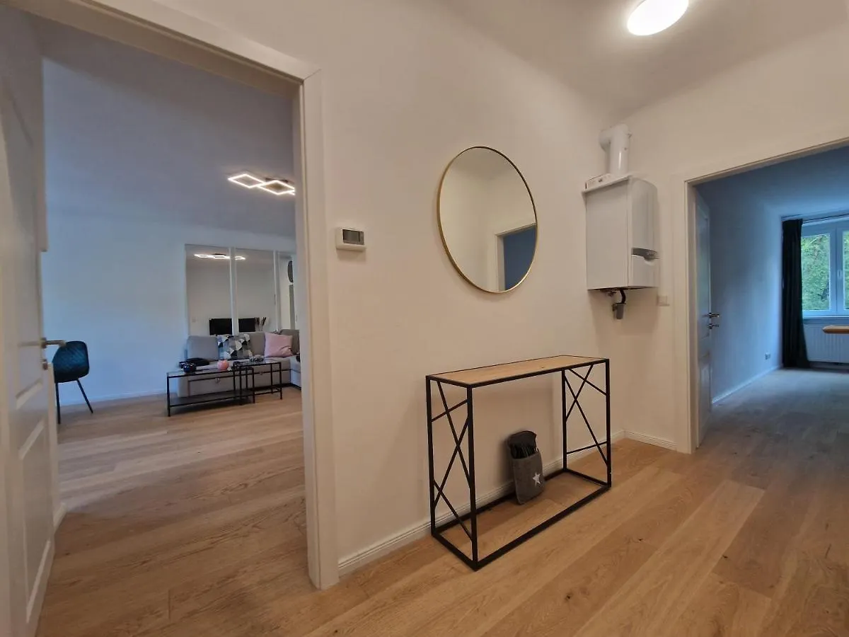 Feelhome-Donau-6 Gaeste-Wifi-Smart Tv Vienna