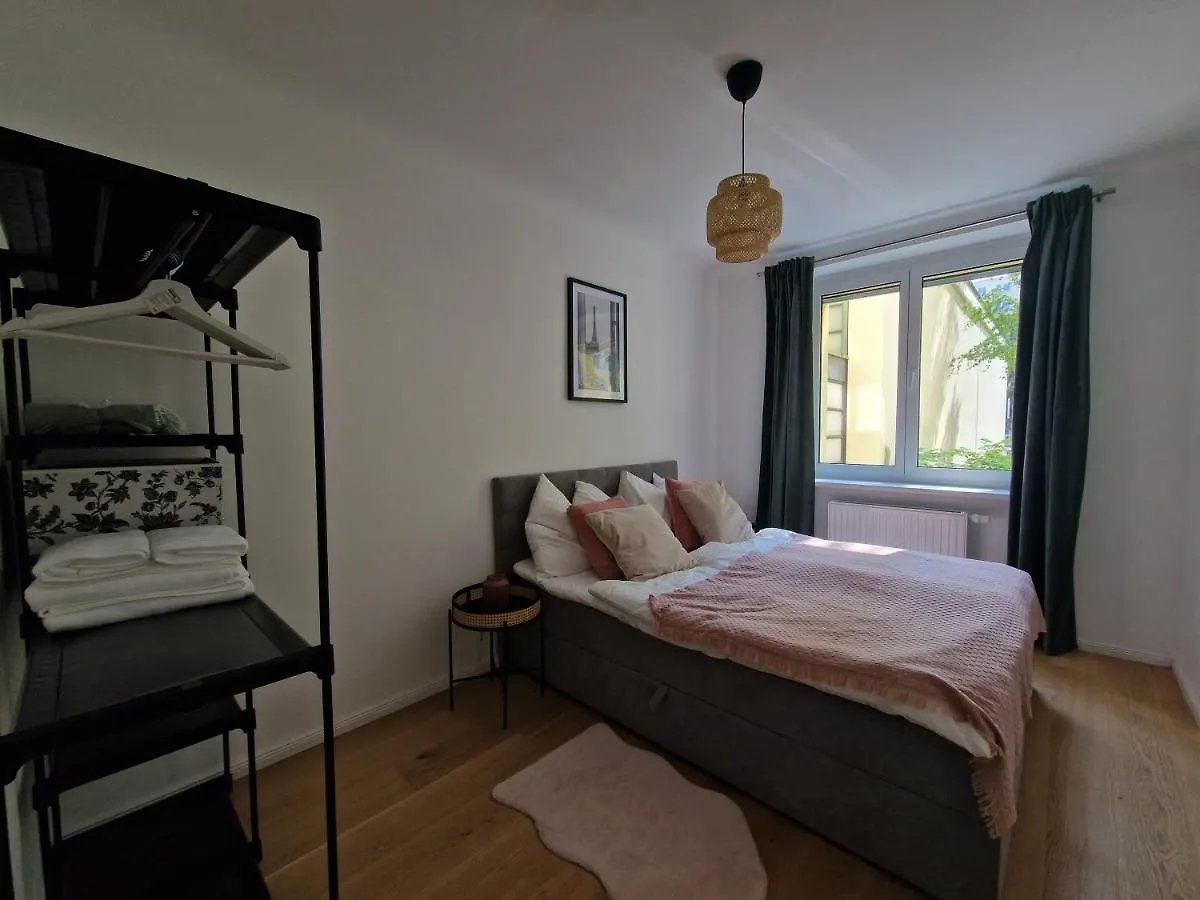 Feelhome-Donau-6 Gaeste-Wifi-Smart Tv Vídeň 0*,