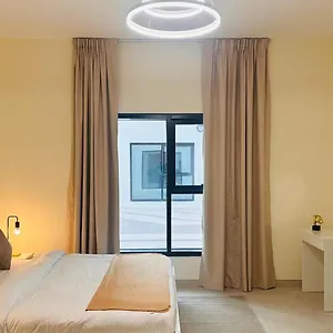 **** Hotel Sunday Sheikh Zayed Road Concord Tower By Belvilla United Arab Emirates