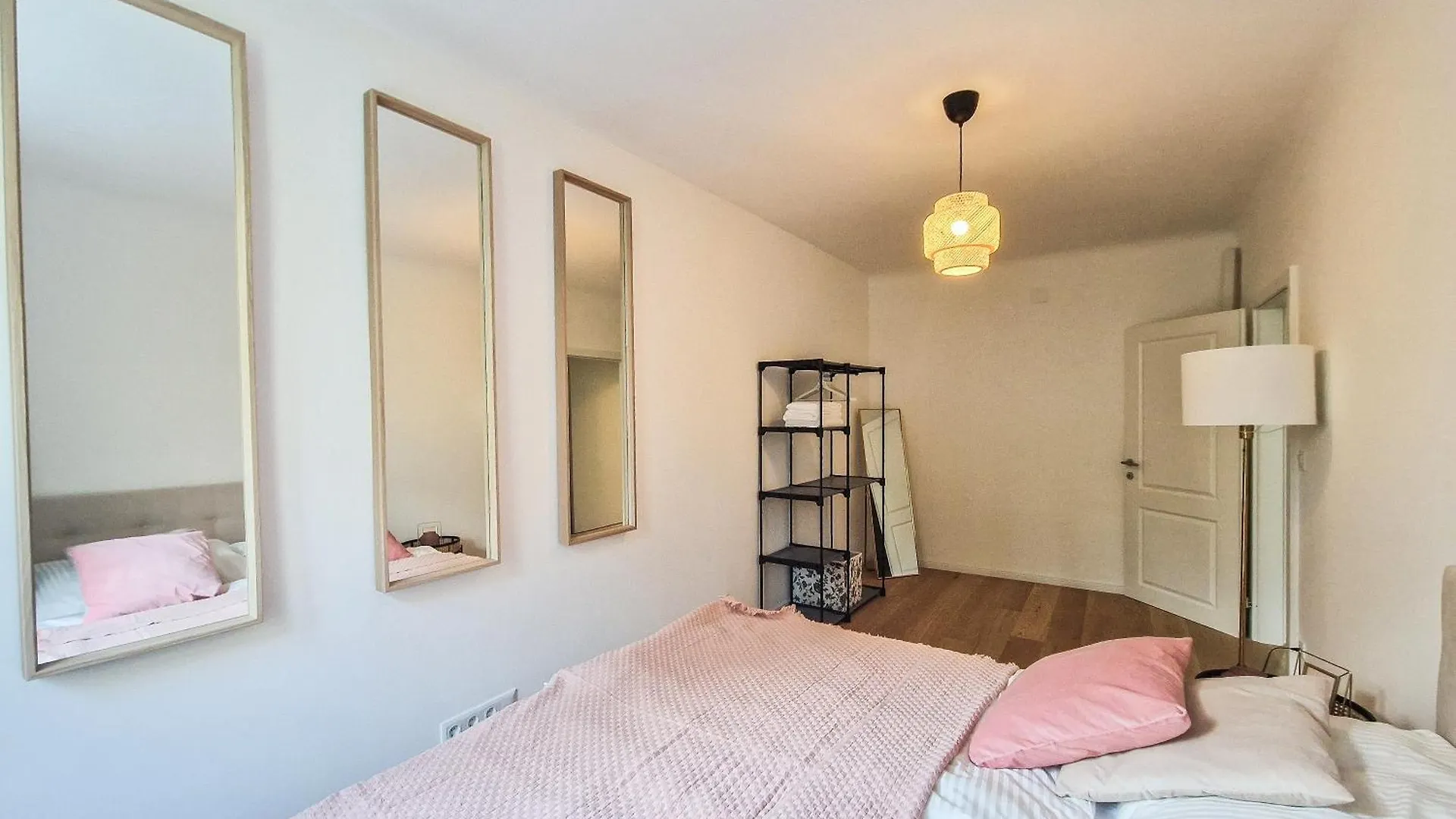 Apartment Feelhome-Donau-6 Gaeste-Wifi-Smart Tv Vienna